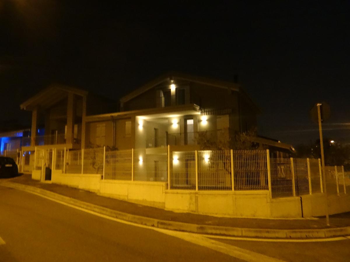 佩斯基耶拉德加达 诺沃拉吉托弗拉西诺旅馆酒店 外观 照片